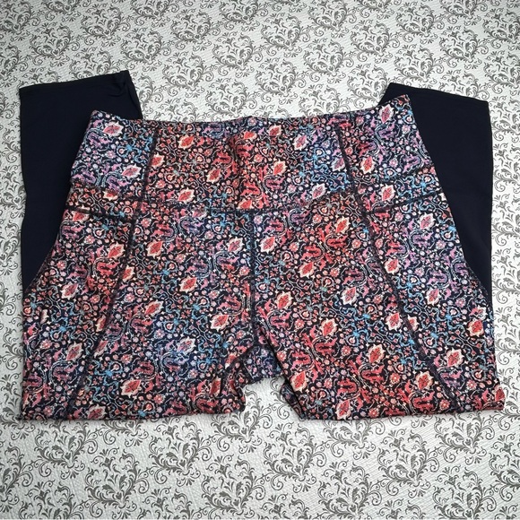 Athleta Floral Print Leggings - Picture 2 of 10